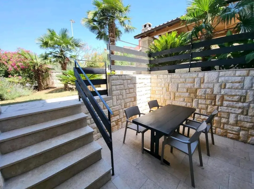 Apartments Gabi Pula